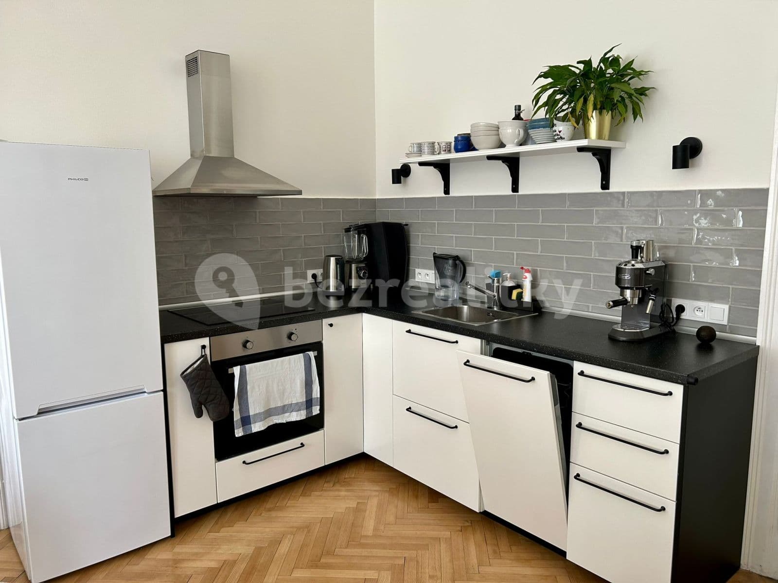 1 bedroom with open-plan kitchen flat to rent, 65 m², Vítkova, Prague, Prague 1 bedroom with open-plan kitchen flat to rent, 65 m², Vítkova, Prague, Prague