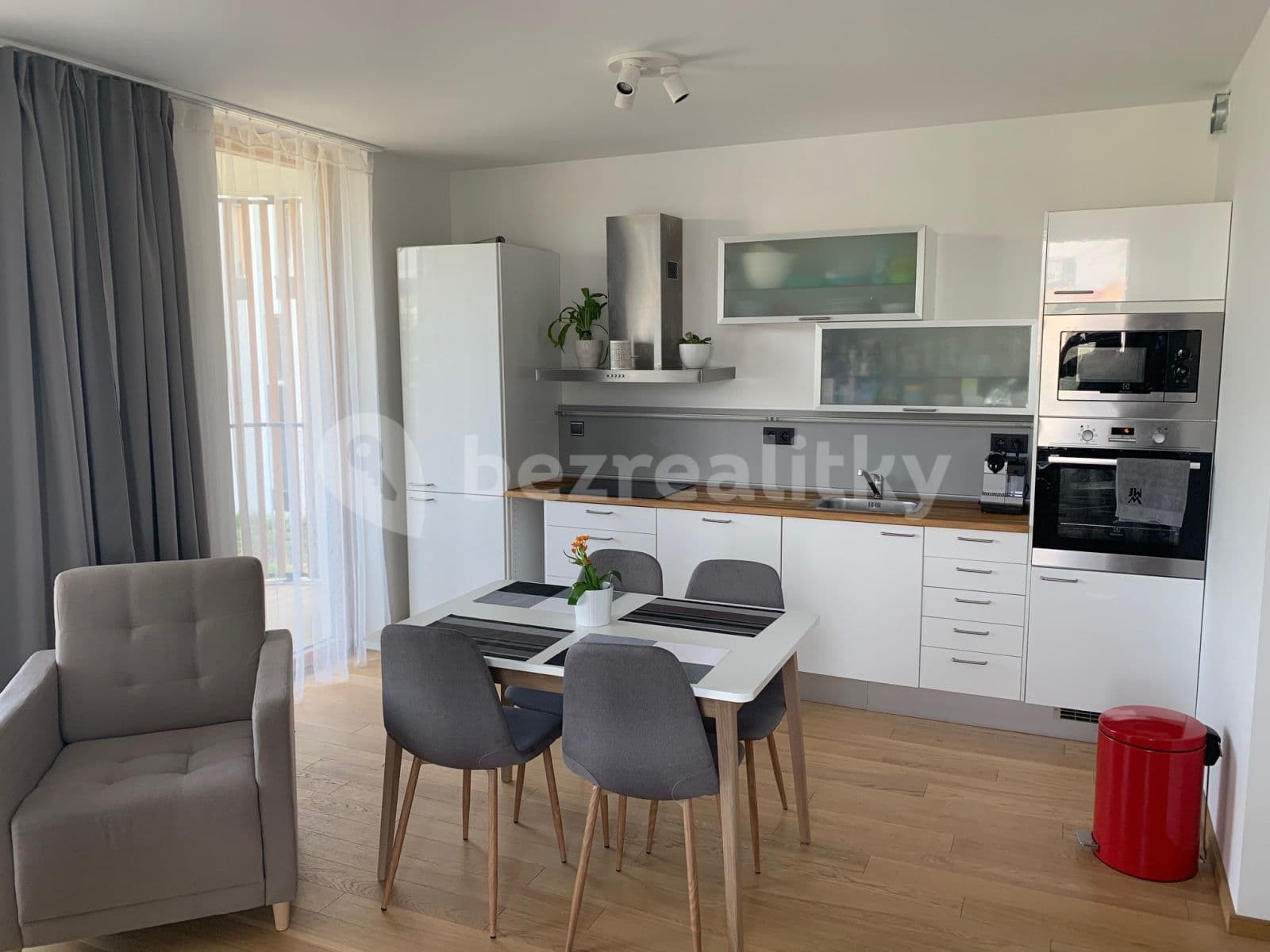 2 bedroom flat to rent, 62 m², Nové Mesto, Bratislavský Region 2 bedroom flat to rent, 62 m², Nové Mesto, Bratislavský Region