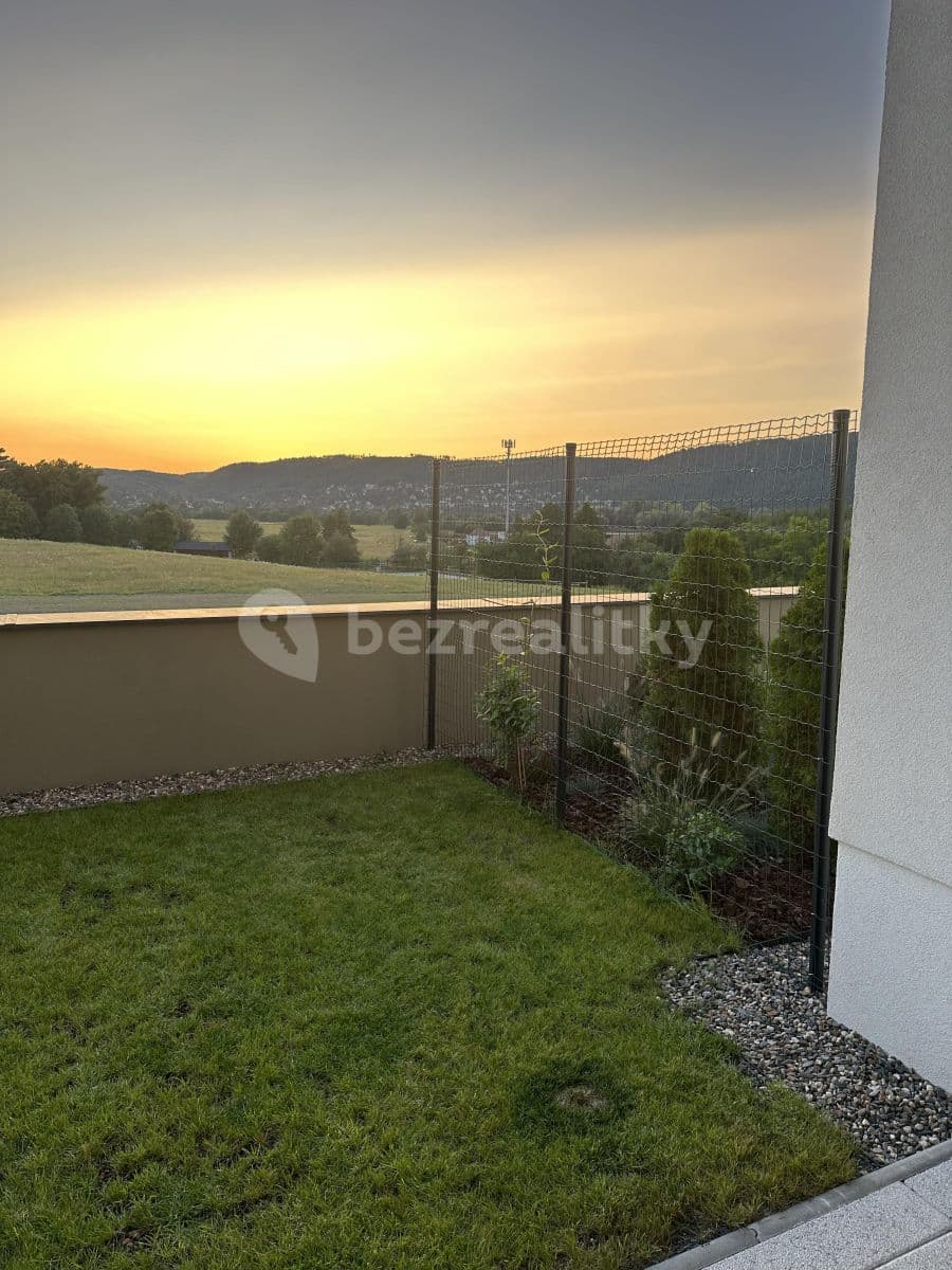 1 bedroom with open-plan kitchen flat to rent, 95 m², Oddechová, Prague, Prague 1 bedroom with open-plan kitchen flat to rent, 95 m², Oddechová, Prague, Prague