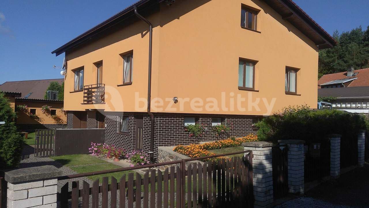 recreational property to rent, 0 m², Láz, Středočeský Region recreational property to rent, 0 m², Láz, Středočeský Region