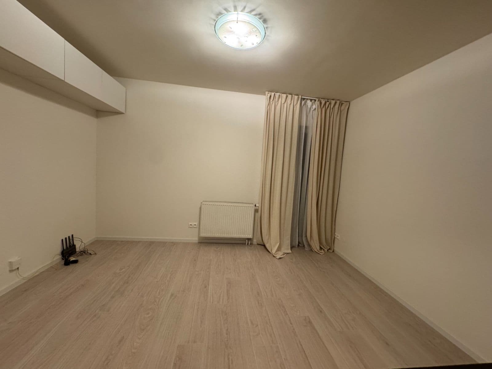 2 bedroom with open-plan kitchen flat to rent, 55 m², Generála Selnera, Kladno, Středočeský Region 2 bedroom with open-plan kitchen flat to rent, 55 m², Generála Selnera, Kladno, Středočeský Region