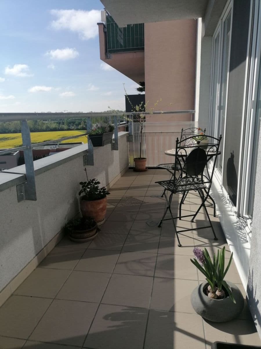 2 bedroom with open-plan kitchen flat for sale, 81 m², Kadečkové, Prague, Prague 2 bedroom with open-plan kitchen flat for sale, 81 m², Kadečkové, Prague, Prague