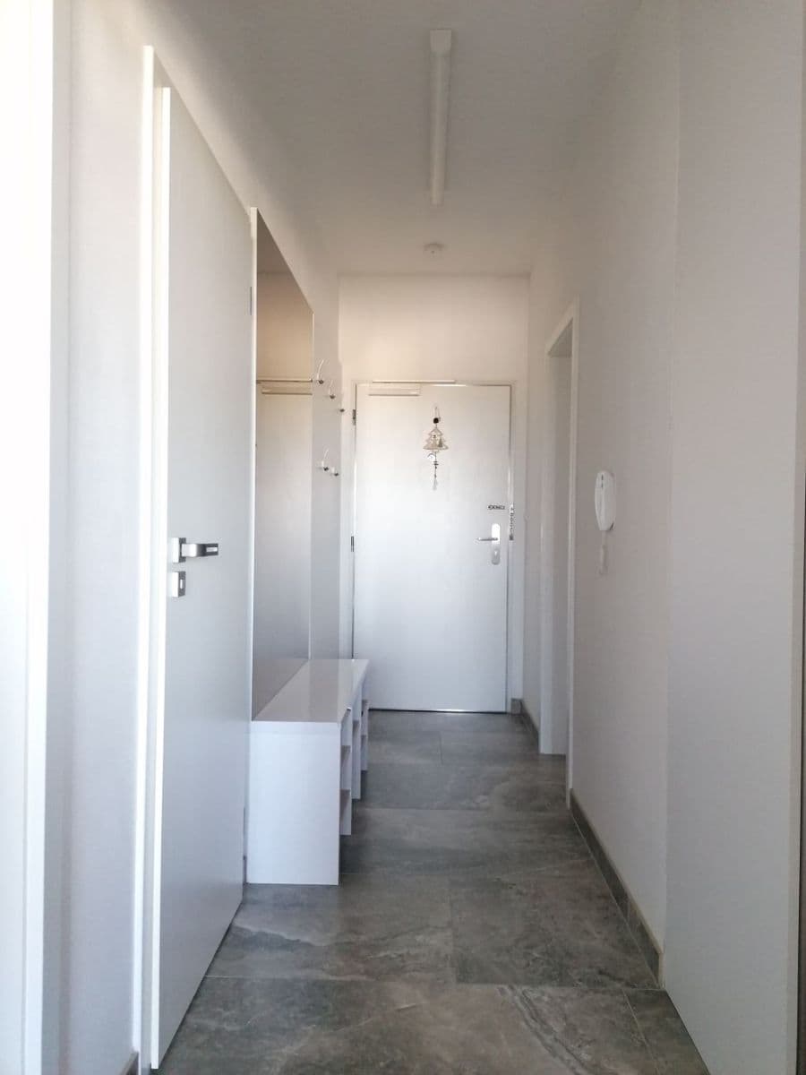 2 bedroom with open-plan kitchen flat for sale, 81 m², Kadečkové, Prague, Prague 2 bedroom with open-plan kitchen flat for sale, 81 m², Kadečkové, Prague, Prague