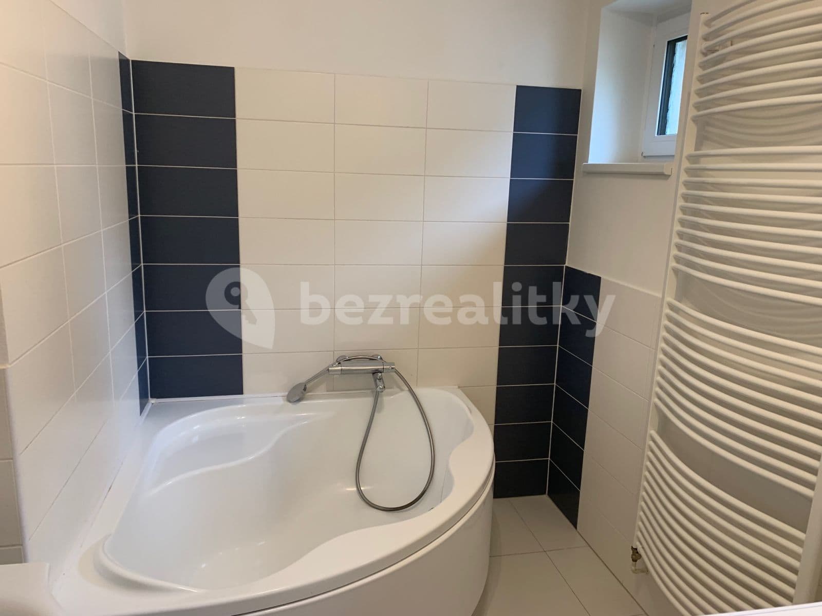 1 bedroom with open-plan kitchen flat to rent, 58 m², Za Vokovickou vozovnou, Prague, Prague 1 bedroom with open-plan kitchen flat to rent, 58 m², Za Vokovickou vozovnou, Prague, Prague