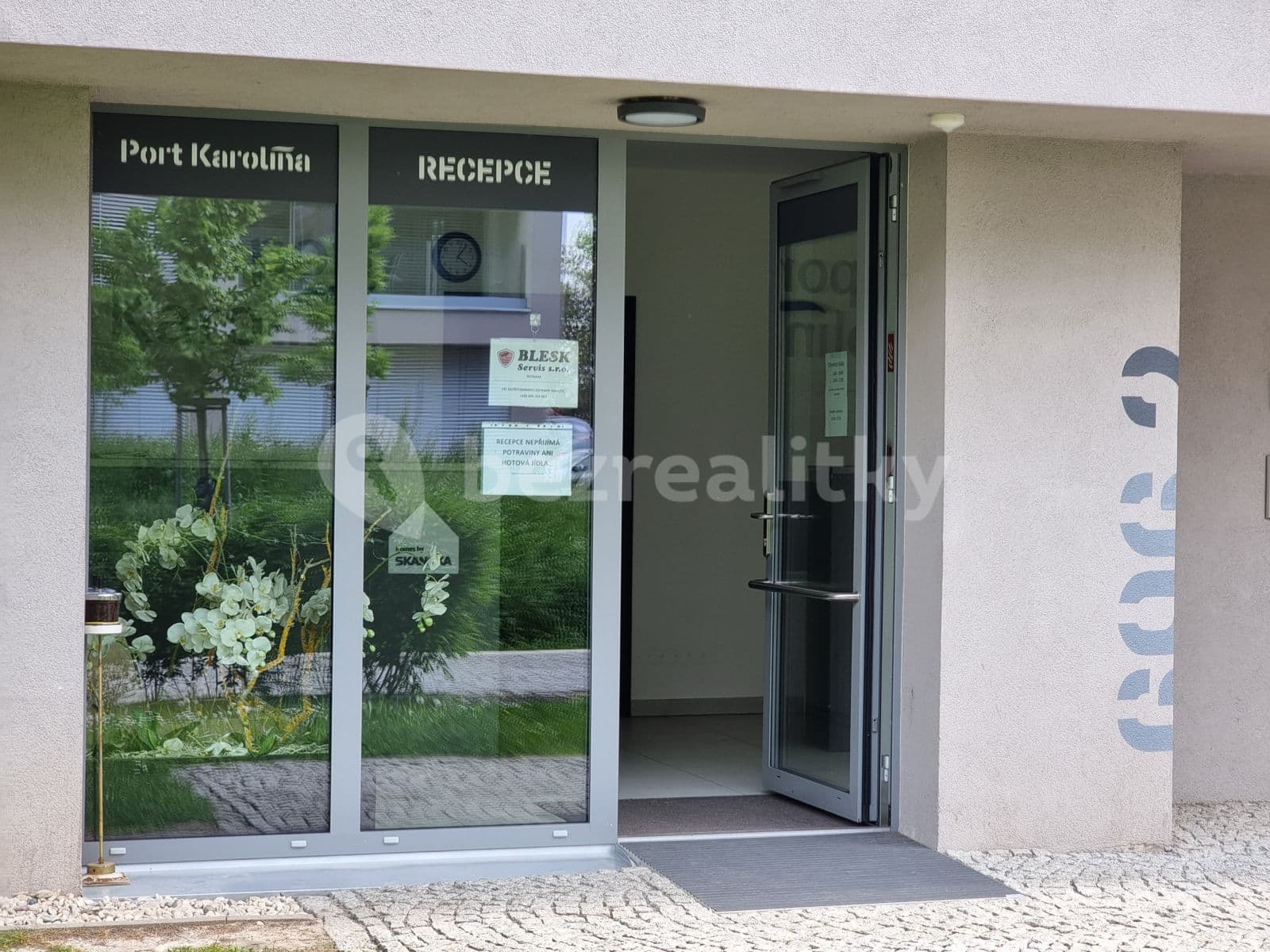 Studio flat to rent, 39 m², U Mlýnského kanálu, Prague, Prague Studio flat to rent, 39 m², U Mlýnského kanálu, Prague, Prague