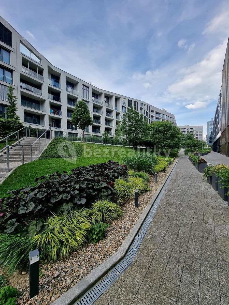 Studio flat to rent, 39 m², U Mlýnského kanálu, Prague, Prague Studio flat to rent, 39 m², U Mlýnského kanálu, Prague, Prague