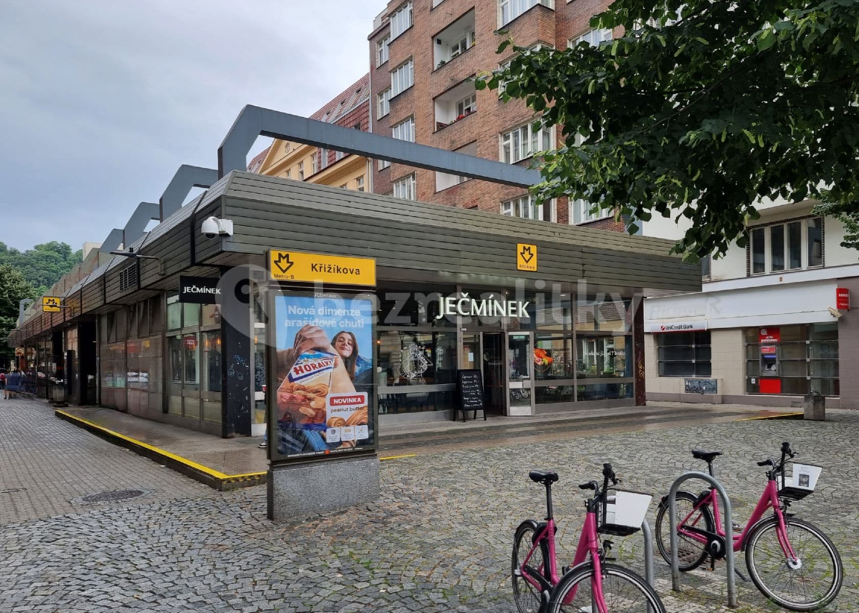 Studio flat to rent, 39 m², U Mlýnského kanálu, Prague, Prague Studio flat to rent, 39 m², U Mlýnského kanálu, Prague, Prague