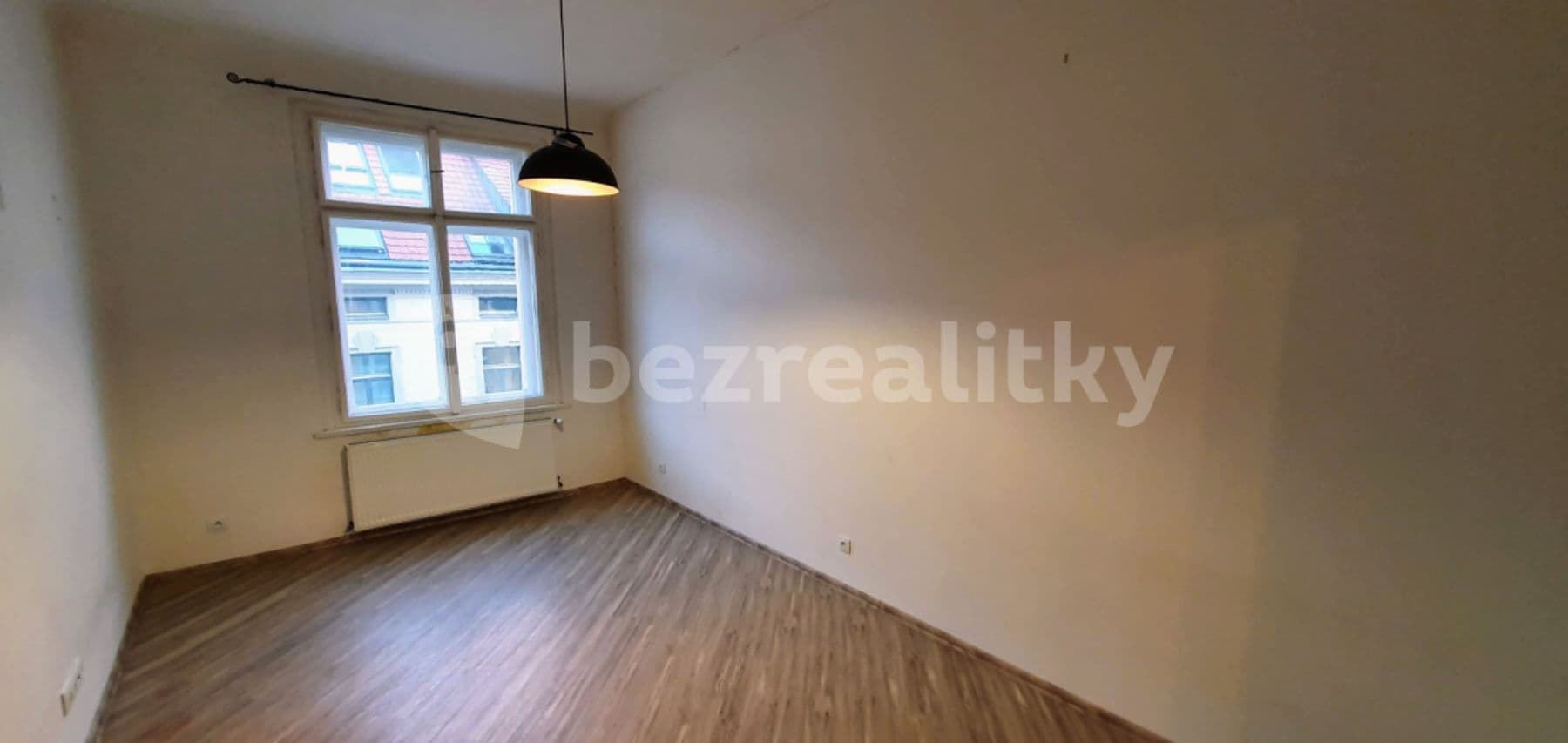 2 bedroom with open-plan kitchen flat to rent, 76 m², Malířská, Prague, Prague 2 bedroom with open-plan kitchen flat to rent, 76 m², Malířská, Prague, Prague