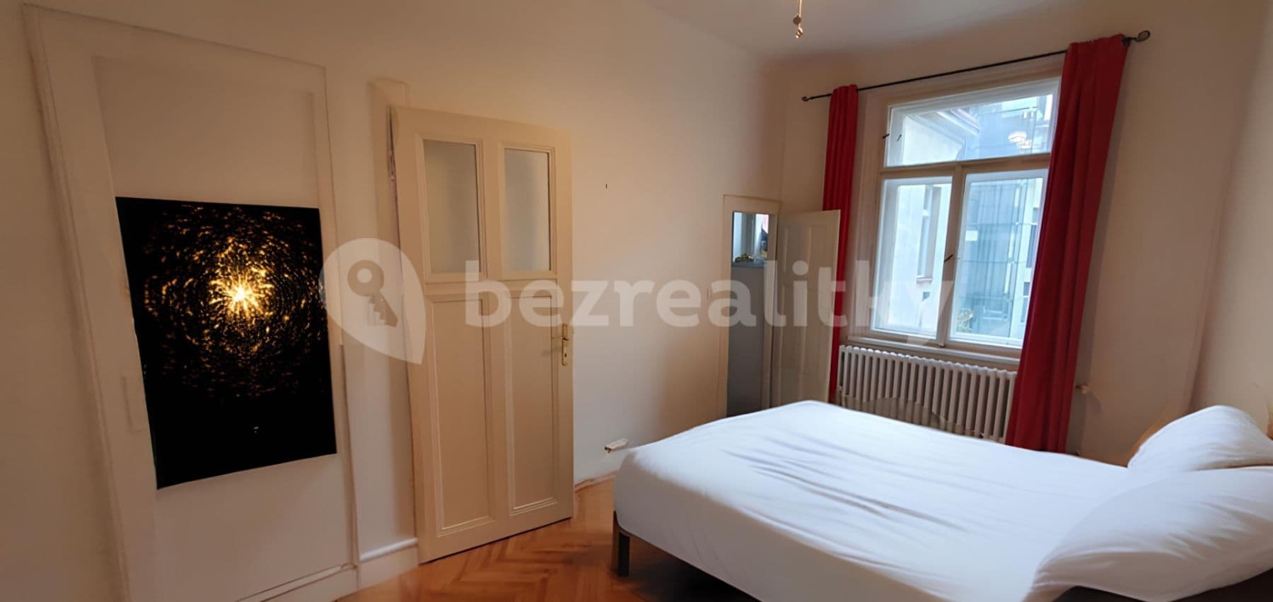 2 bedroom with open-plan kitchen flat to rent, 76 m², Malířská, Prague, Prague 2 bedroom with open-plan kitchen flat to rent, 76 m², Malířská, Prague, Prague