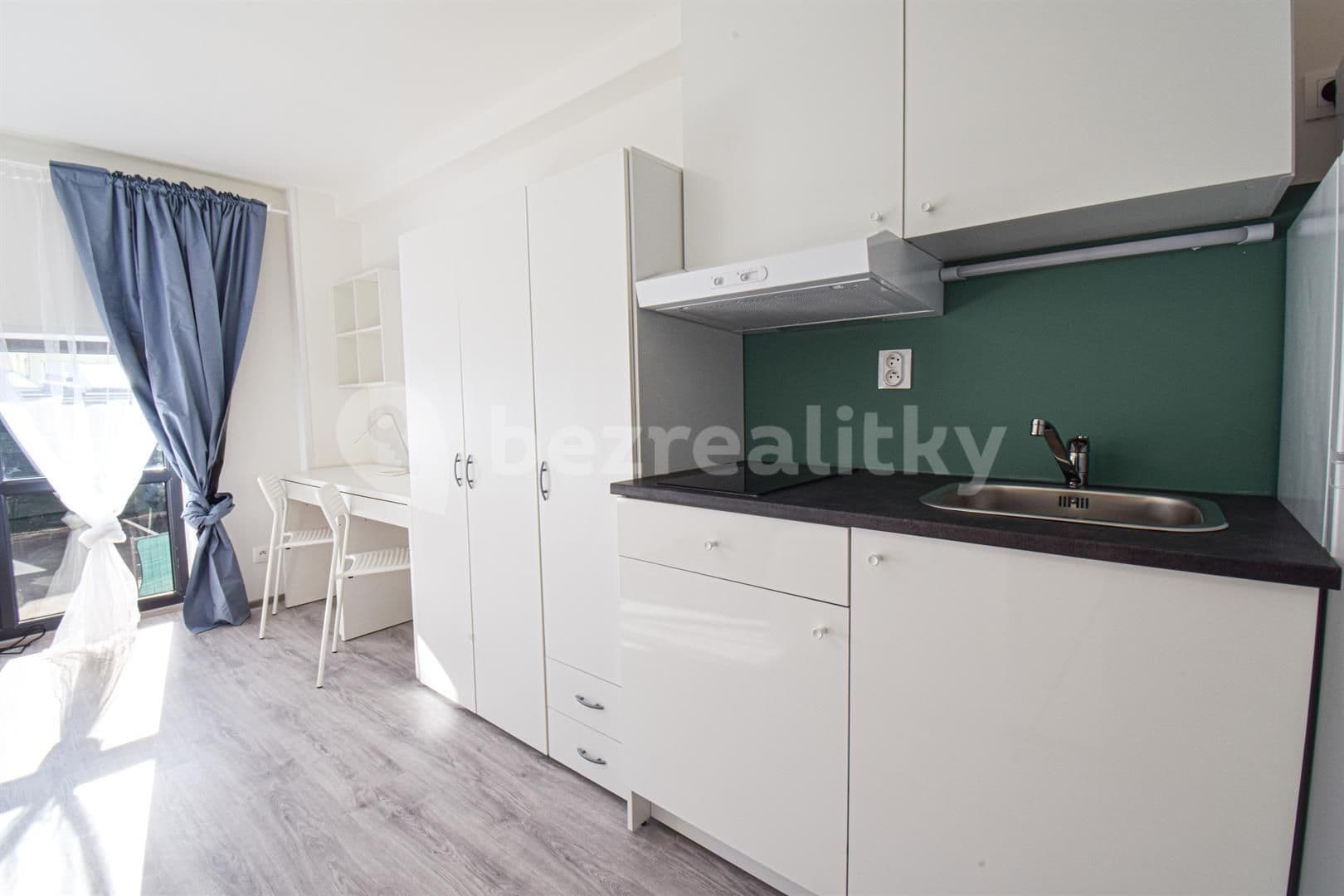 Studio flat to rent, 17 m², Hybešova, Brno, Jihomoravský Region Studio flat to rent, 17 m², Hybešova, Brno, Jihomoravský Region