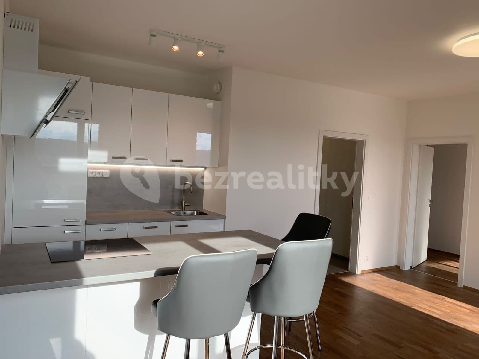 1 bedroom with open-plan kitchen flat to rent, 54 m², Zlochova, Prague, Prague 1 bedroom with open-plan kitchen flat to rent, 54 m², Zlochova, Prague, Prague