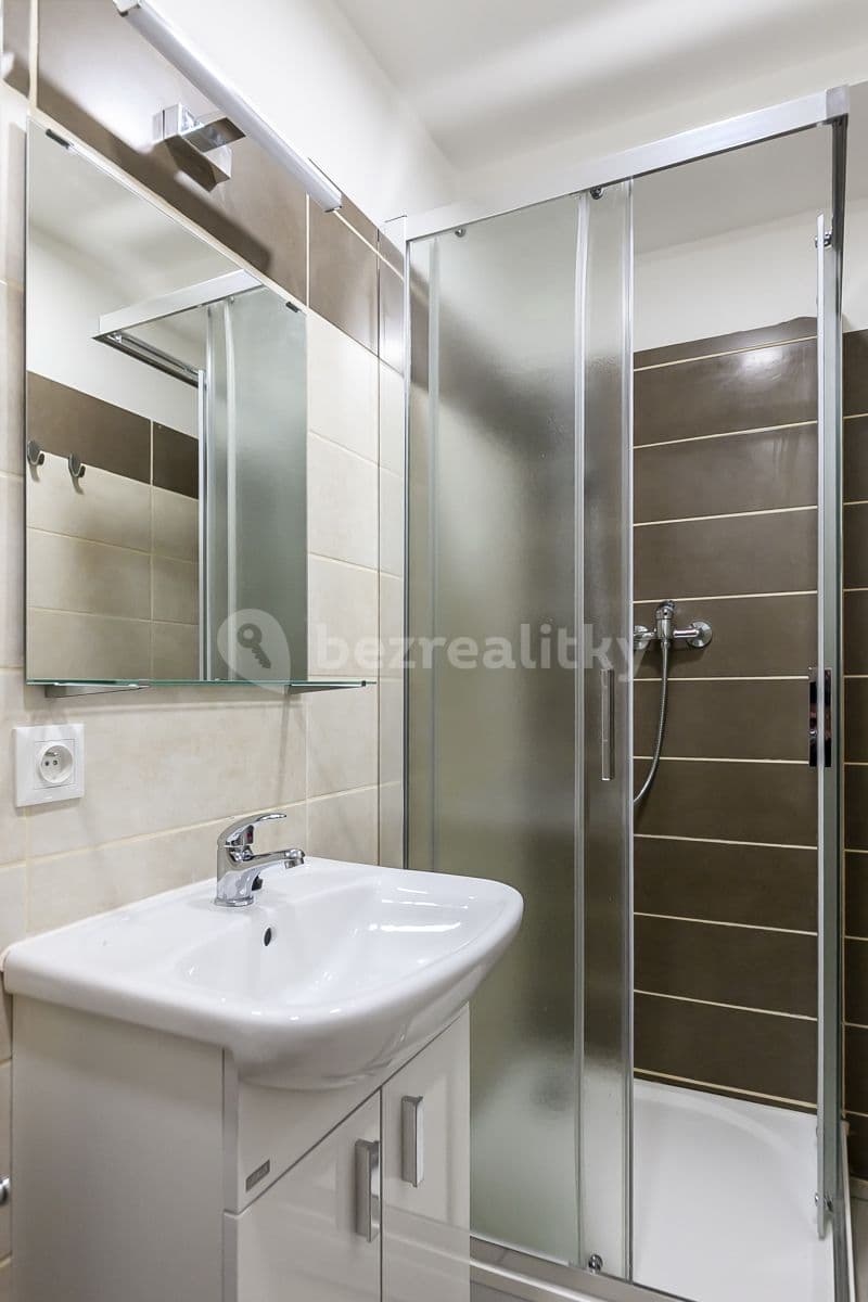 Studio flat to rent, 17 m², Hybešova, Brno, Jihomoravský Region Studio flat to rent, 17 m², Hybešova, Brno, Jihomoravský Region
