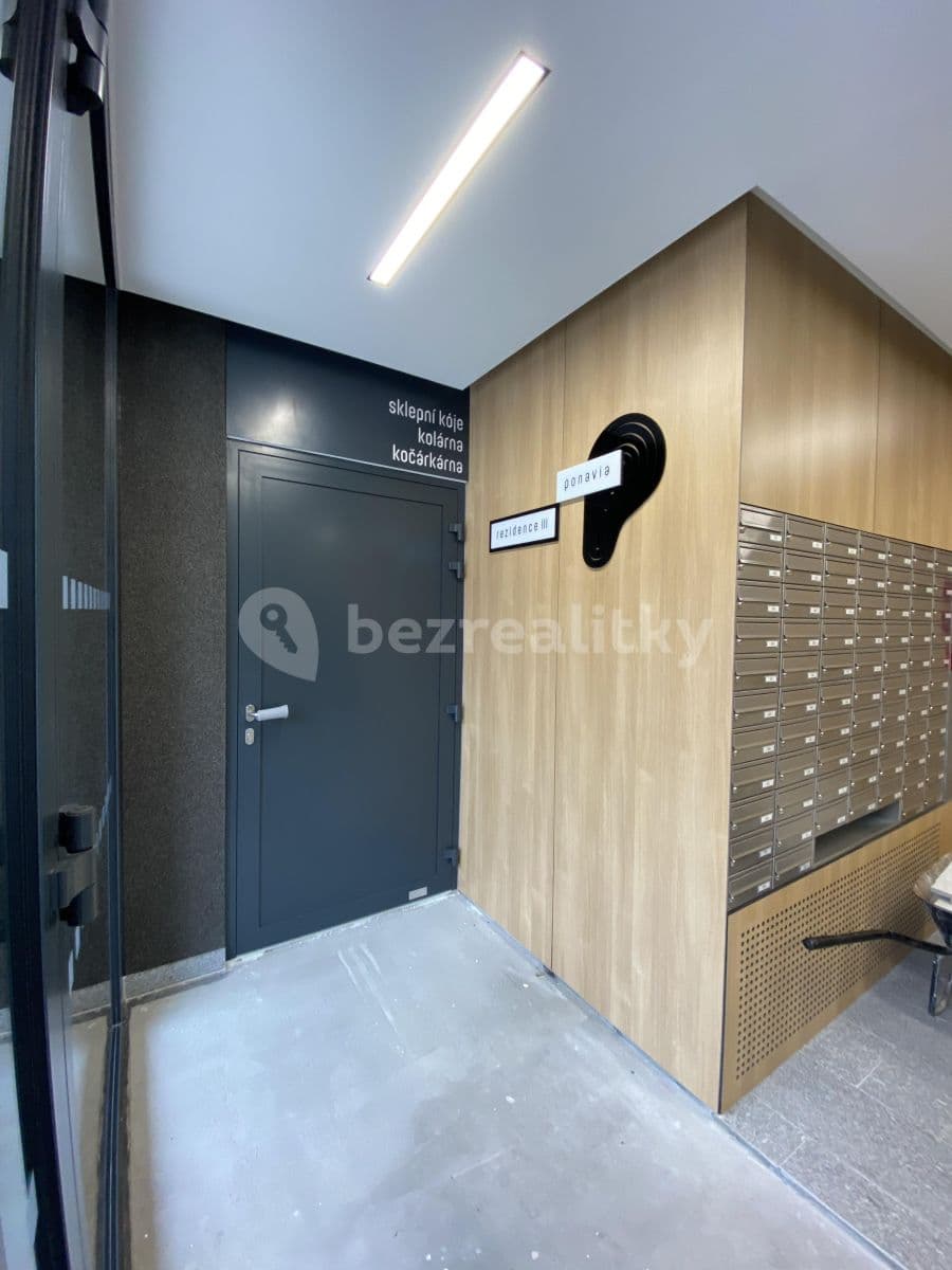 Studio flat to rent, 33 m², Střední, Brno, Jihomoravský Region Studio flat to rent, 33 m², Střední, Brno, Jihomoravský Region