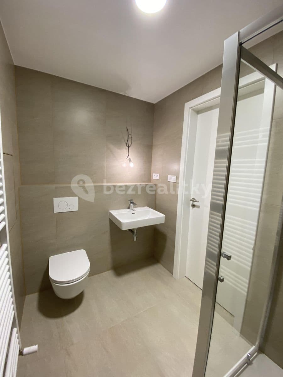 Studio flat to rent, 33 m², Střední, Brno, Jihomoravský Region Studio flat to rent, 33 m², Střední, Brno, Jihomoravský Region