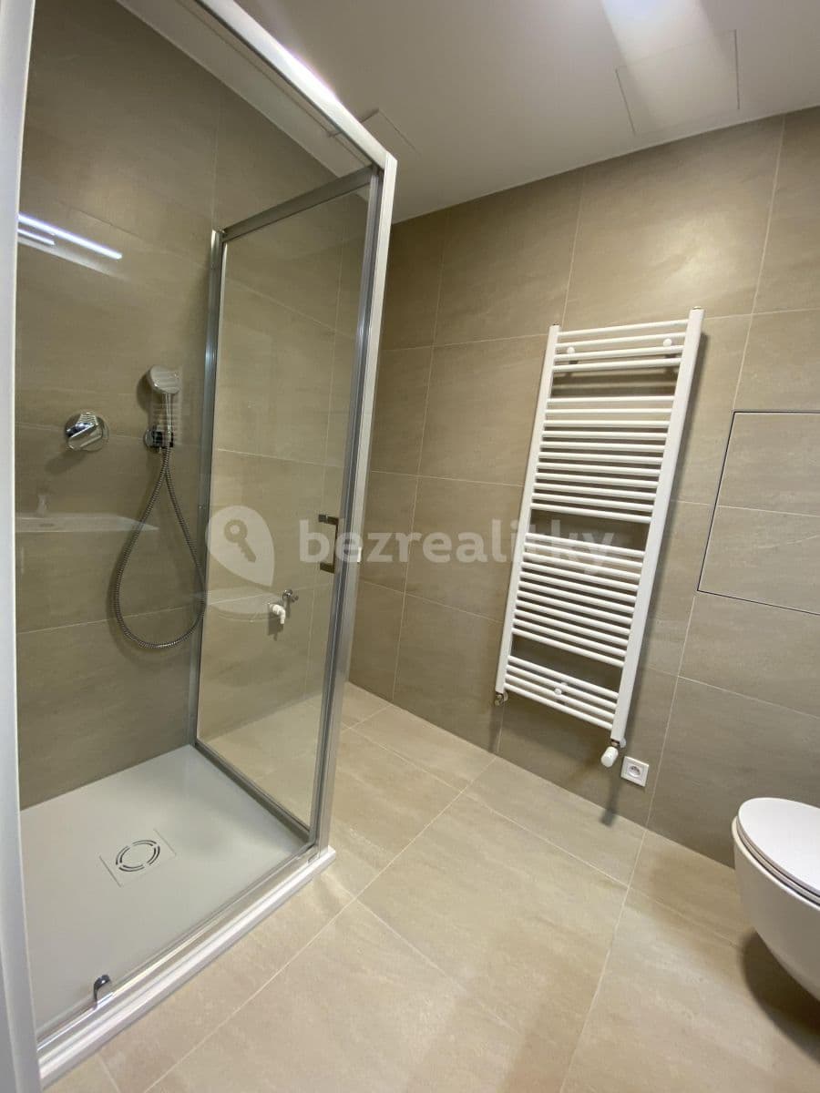 Studio flat to rent, 33 m², Střední, Brno, Jihomoravský Region Studio flat to rent, 33 m², Střední, Brno, Jihomoravský Region