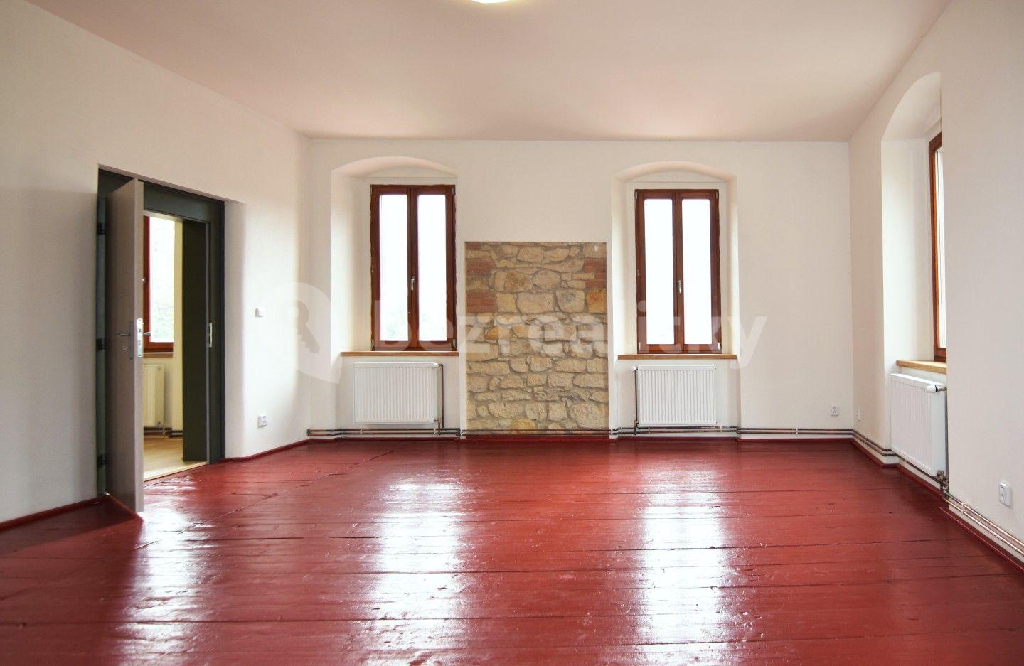 house for sale, 995 m², Snědovice, Ústecký Region