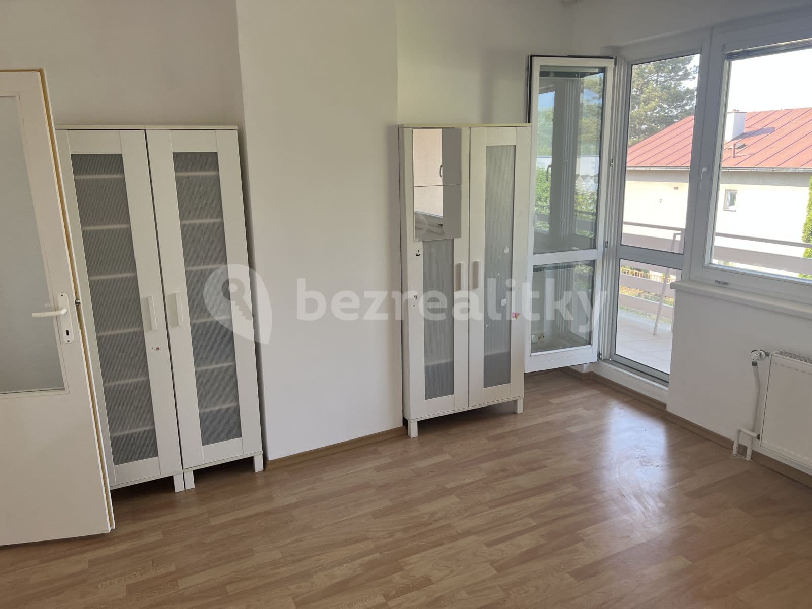 2 bedroom with open-plan kitchen flat to rent, 138 m², Vitáskova, Brno, Jihomoravský Region 2 bedroom with open-plan kitchen flat to rent, 138 m², Vitáskova, Brno, Jihomoravský Region