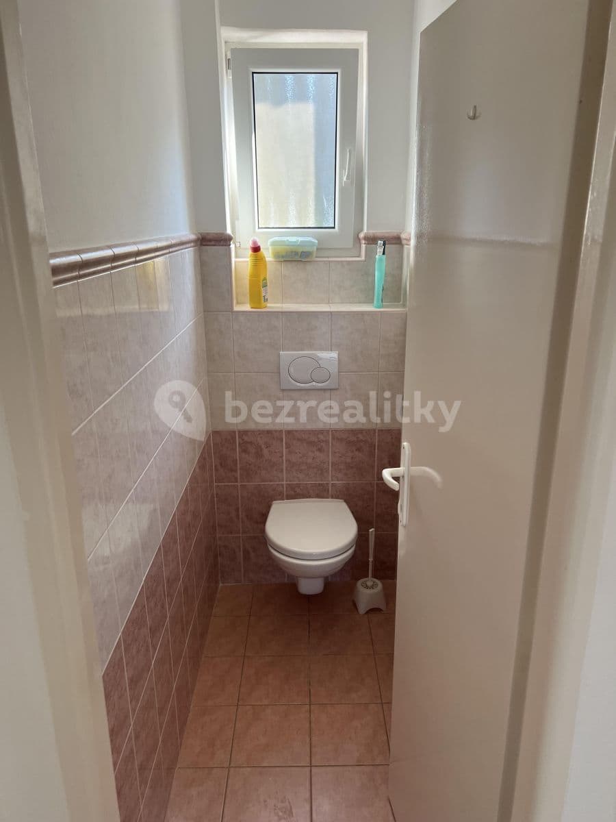 2 bedroom with open-plan kitchen flat to rent, 138 m², Vitáskova, Brno, Jihomoravský Region 2 bedroom with open-plan kitchen flat to rent, 138 m², Vitáskova, Brno, Jihomoravský Region