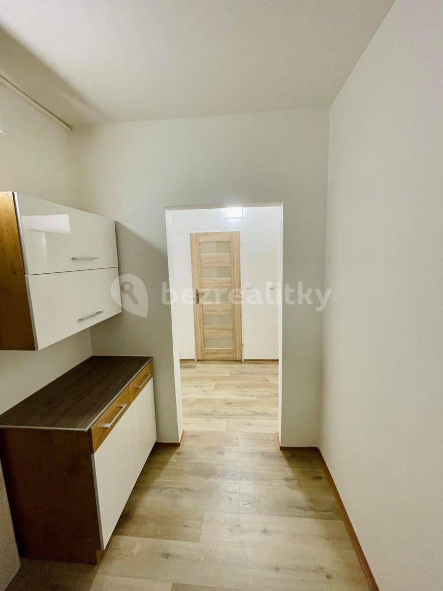 Studio flat to rent, 36 m², Spartakiádní, Ústí nad Labem, Ústecký Region Studio flat to rent, 36 m², Spartakiádní, Ústí nad Labem, Ústecký Region