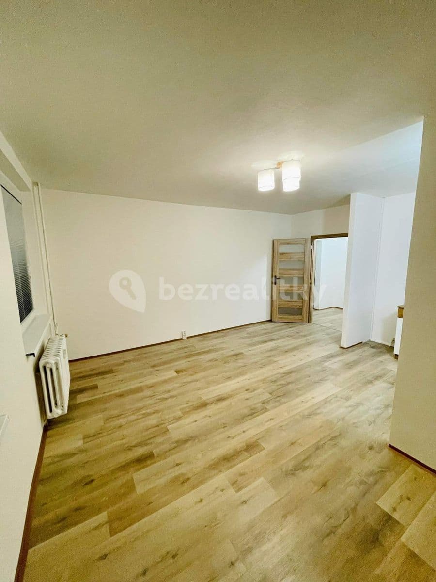 Studio flat to rent, 36 m², Spartakiádní, Ústí nad Labem, Ústecký Region Studio flat to rent, 36 m², Spartakiádní, Ústí nad Labem, Ústecký Region