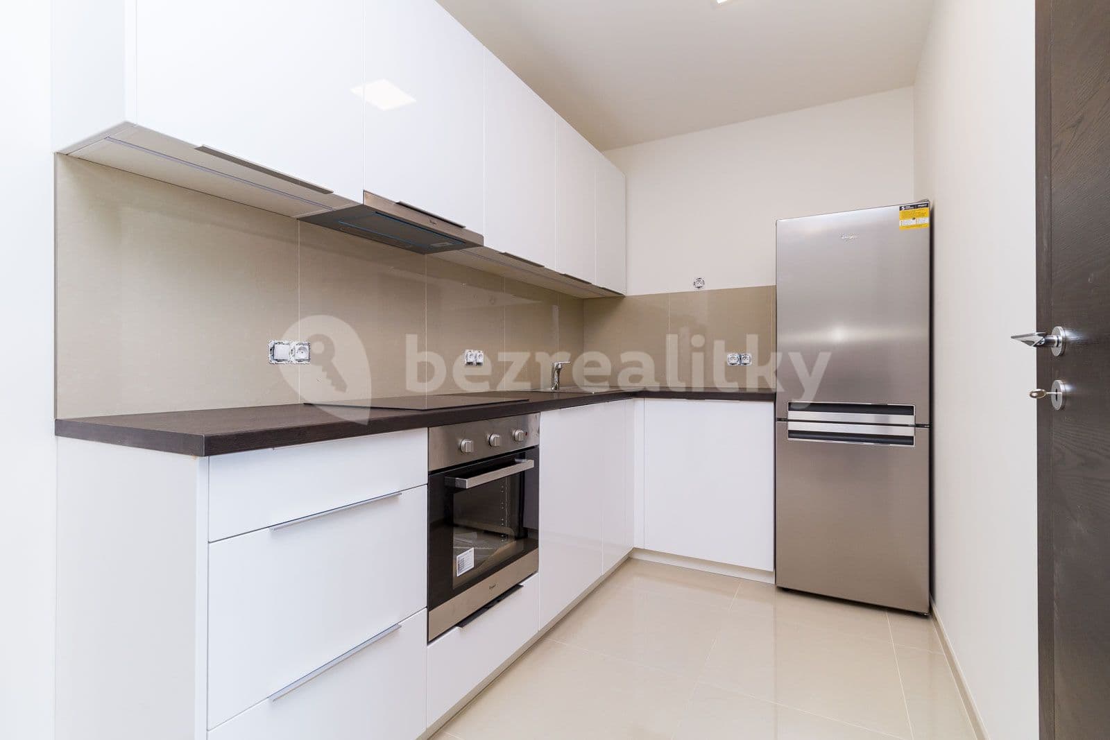 1 bedroom with open-plan kitchen flat to rent, 51 m², Na Louži, Prague, Prague 1 bedroom with open-plan kitchen flat to rent, 51 m², Na Louži, Prague, Prague
