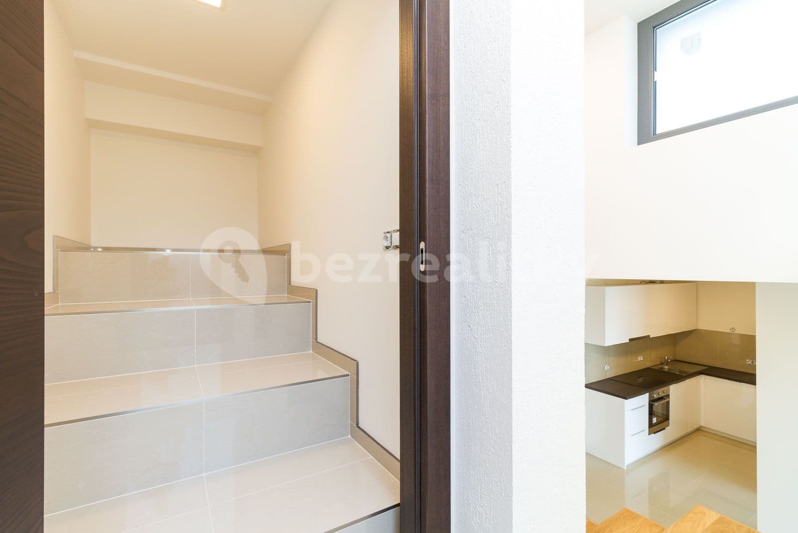 1 bedroom with open-plan kitchen flat to rent, 51 m², Na Louži, Prague, Prague 1 bedroom with open-plan kitchen flat to rent, 51 m², Na Louži, Prague, Prague