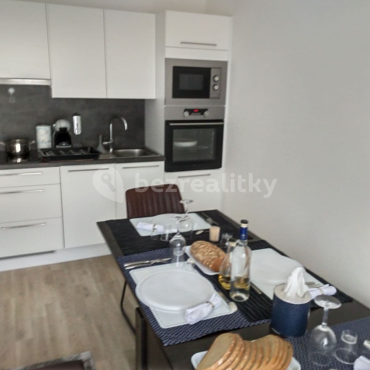 Studio flat to rent, 48 m², Novovysočanská, Prague, Prague Studio flat to rent, 48 m², Novovysočanská, Prague, Prague
