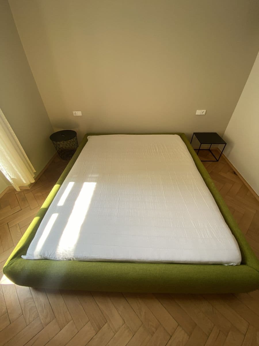2 bedroom with open-plan kitchen flat to rent, 77 m², Dr. Zikmunda Wintra, Prague, Prague 2 bedroom with open-plan kitchen flat to rent, 77 m², Dr. Zikmunda Wintra, Prague, Prague