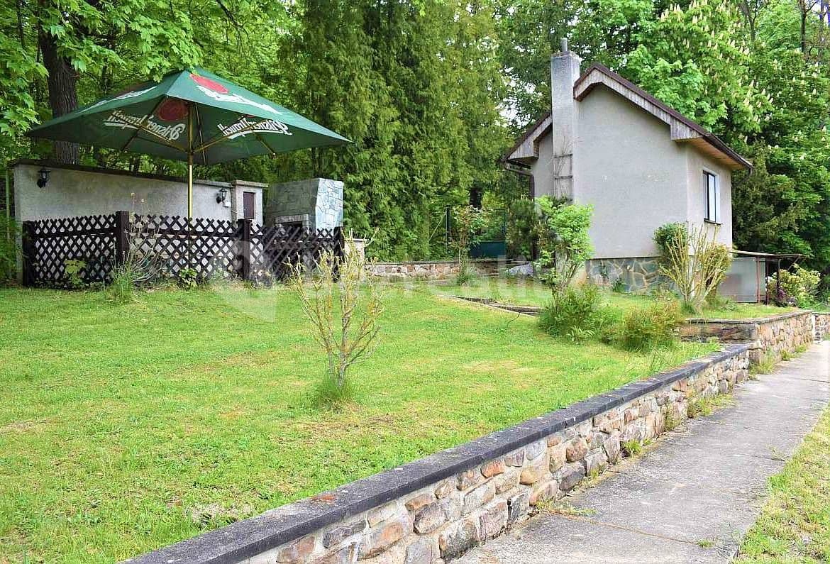recreational property to rent, 0 m², Osek, Středočeský Region recreational property to rent, 0 m², Osek, Středočeský Region