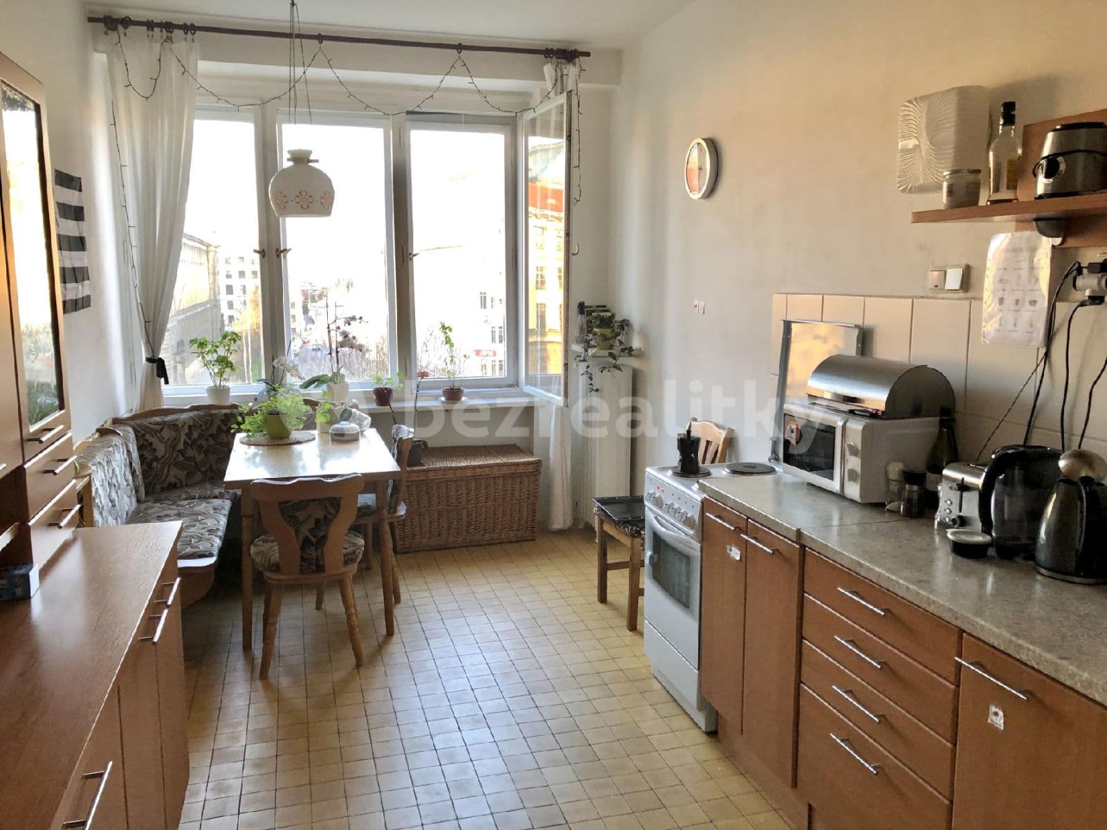 2 bedroom flat to rent, 98 m², Klimentská, Prague, Prague