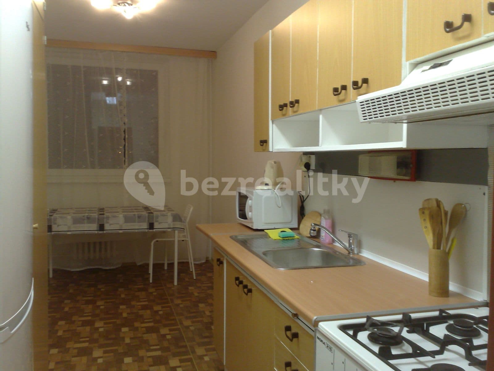 3 bedroom flat to rent, 92 m², Španielova, Prague, Prague 3 bedroom flat to rent, 92 m², Španielova, Prague, Prague