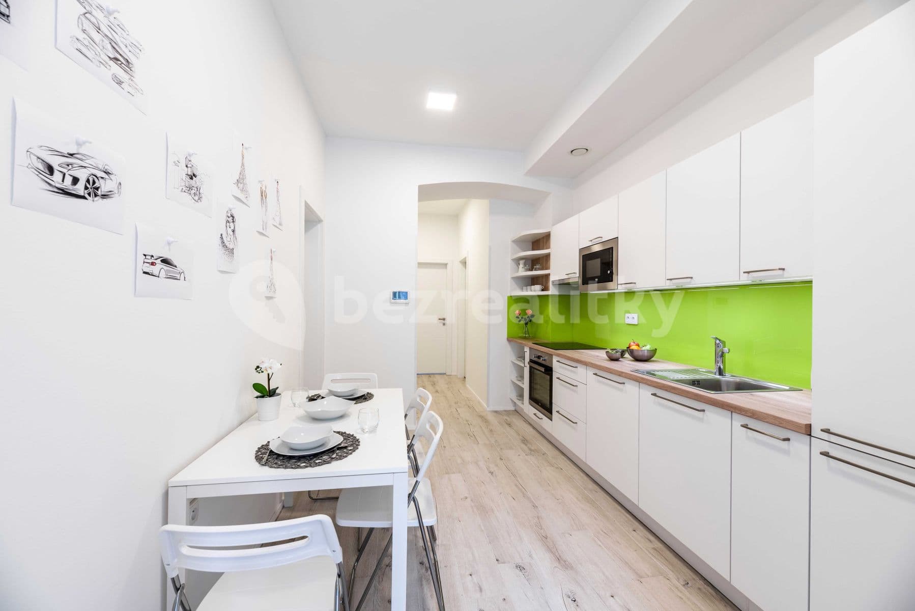 3 bedroom flat to rent, 71 m², Francouzská, Prague, Prague 3 bedroom flat to rent, 71 m², Francouzská, Prague, Prague