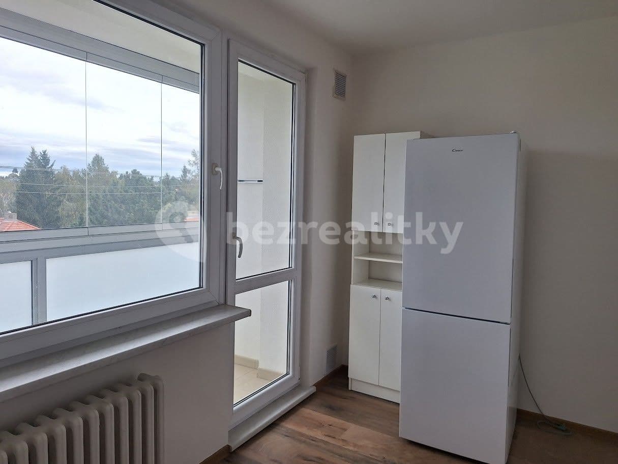 1 bedroom flat to rent, 55 m², Komenského náměstí, Říčany, Středočeský Region 1 bedroom flat to rent, 55 m², Komenského náměstí, Říčany, Středočeský Region