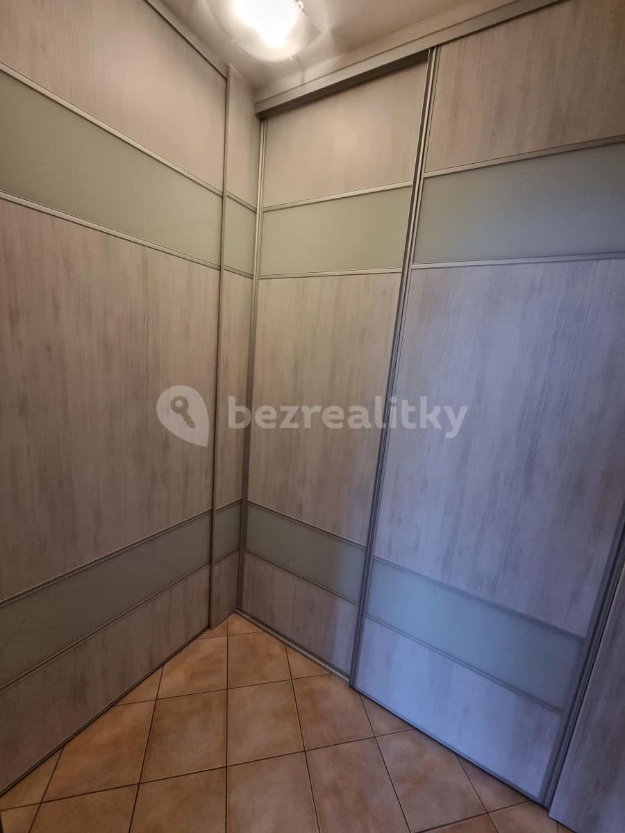 1 bedroom with open-plan kitchen flat to rent, 54 m², Chudčická, Brno, Jihomoravský Region 1 bedroom with open-plan kitchen flat to rent, 54 m², Chudčická, Brno, Jihomoravský Region