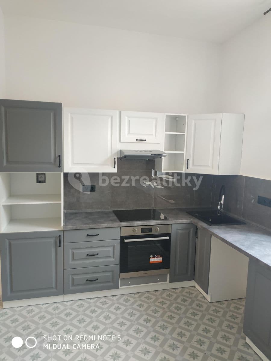 4 bedroom flat to rent, 100 m², Nádražní, Sedlčany, Středočeský Region 4 bedroom flat to rent, 100 m², Nádražní, Sedlčany, Středočeský Region