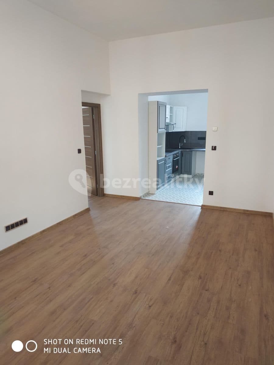 4 bedroom flat to rent, 100 m², Nádražní, Sedlčany, Středočeský Region 4 bedroom flat to rent, 100 m², Nádražní, Sedlčany, Středočeský Region