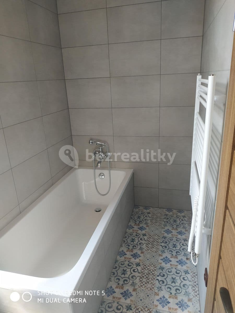 4 bedroom flat to rent, 100 m², Nádražní, Sedlčany, Středočeský Region 4 bedroom flat to rent, 100 m², Nádražní, Sedlčany, Středočeský Region