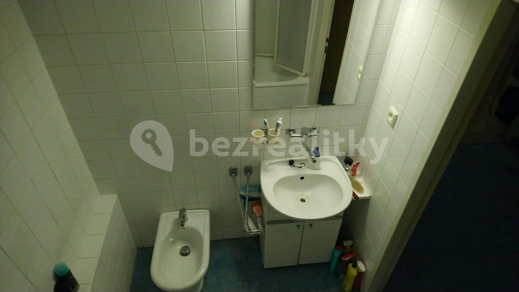 3 bedroom flat to rent, 88 m², Tlustého, Prague, Prague 3 bedroom flat to rent, 88 m², Tlustého, Prague, Prague