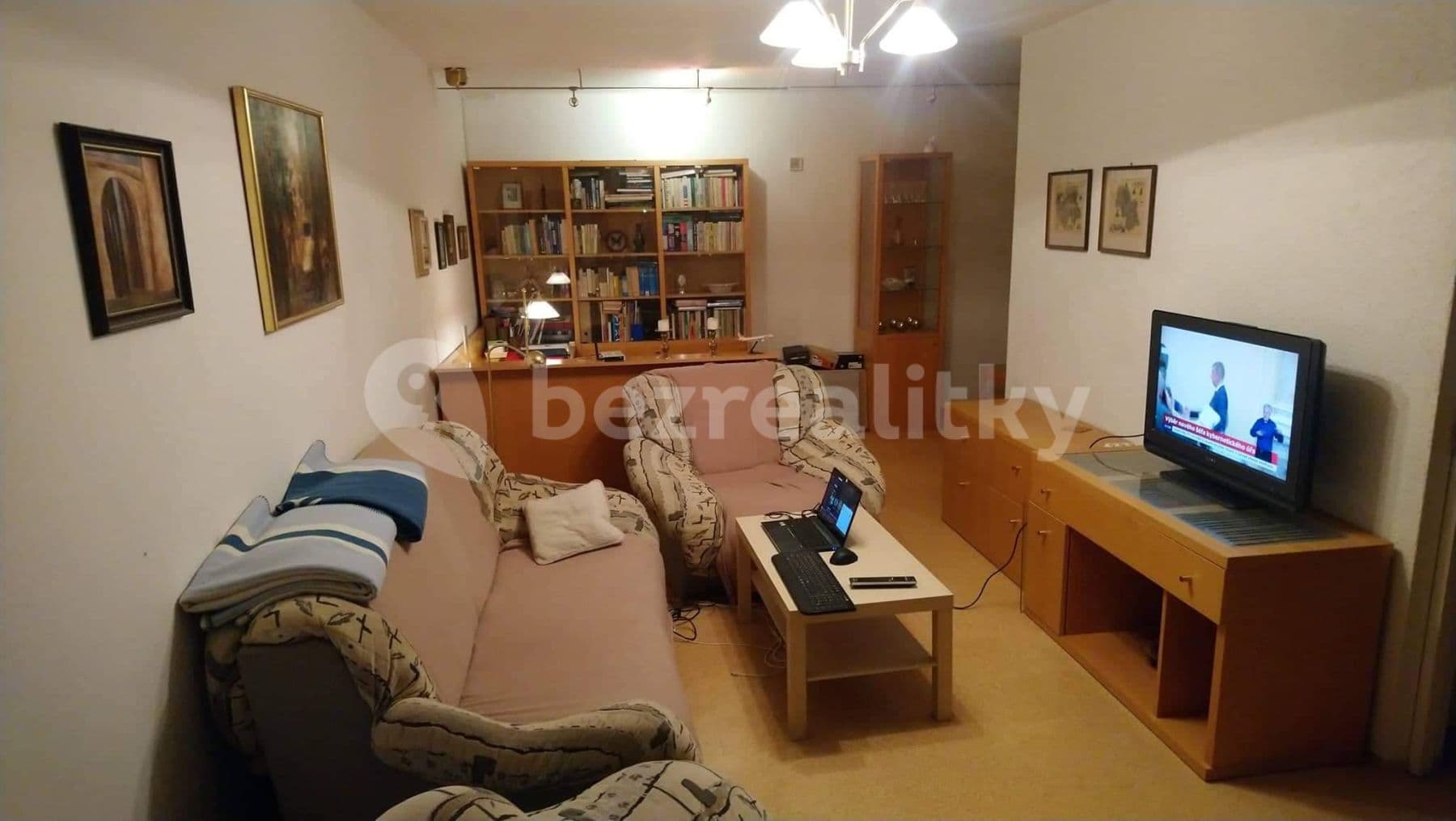3 bedroom flat to rent, 88 m², Tlustého, Prague, Prague 3 bedroom flat to rent, 88 m², Tlustého, Prague, Prague