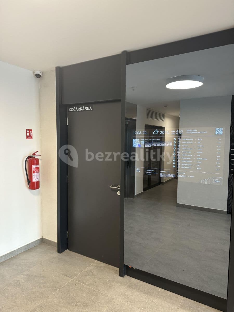 1 bedroom with open-plan kitchen flat to rent, 41 m², Jankovcova, Prague, Prague 1 bedroom with open-plan kitchen flat to rent, 41 m², Jankovcova, Prague, Prague