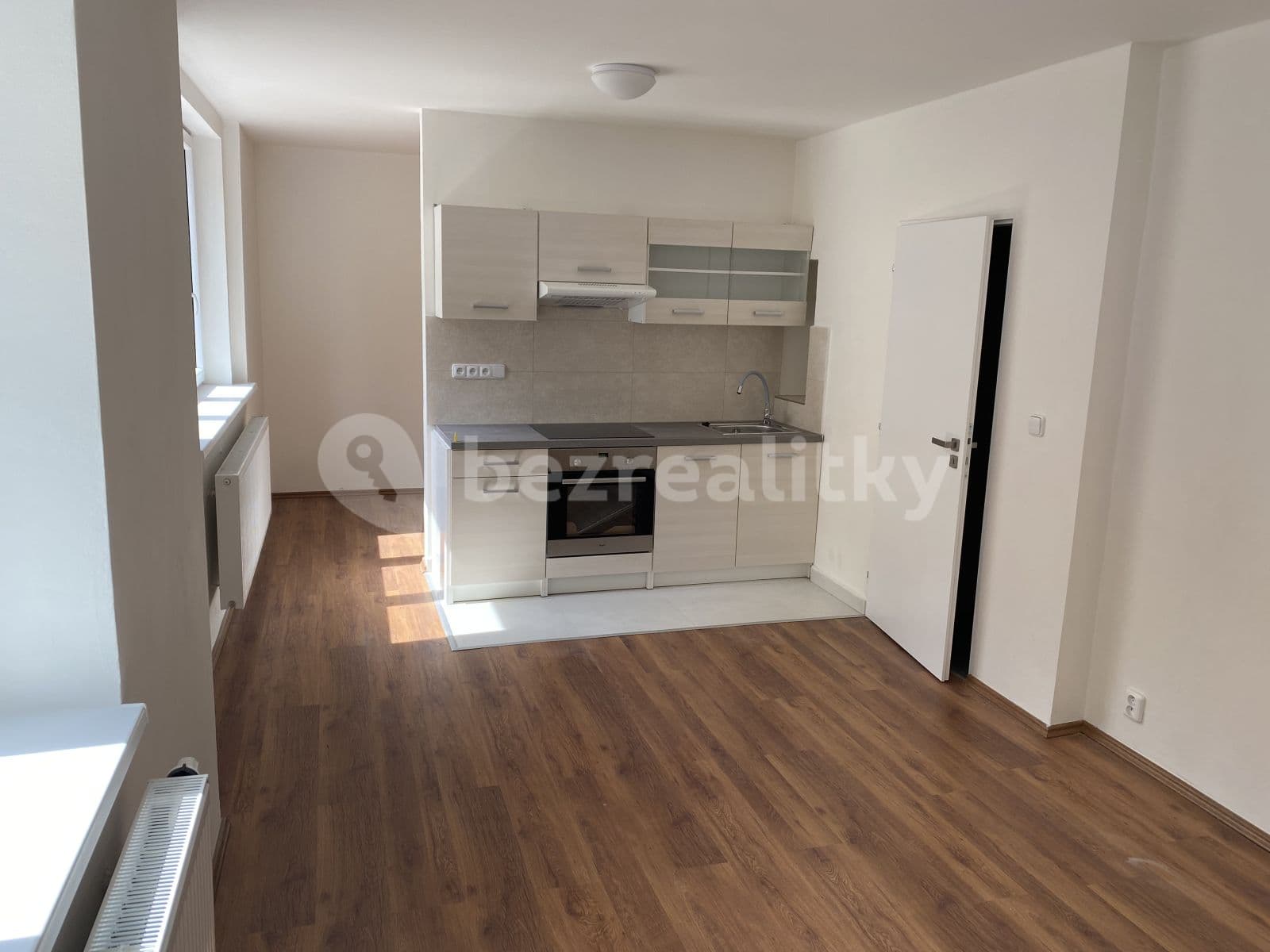 Studio flat to rent, 33 m², Havlíčkova, Roudnice nad Labem, Ústecký Region Studio flat to rent, 33 m², Havlíčkova, Roudnice nad Labem, Ústecký Region