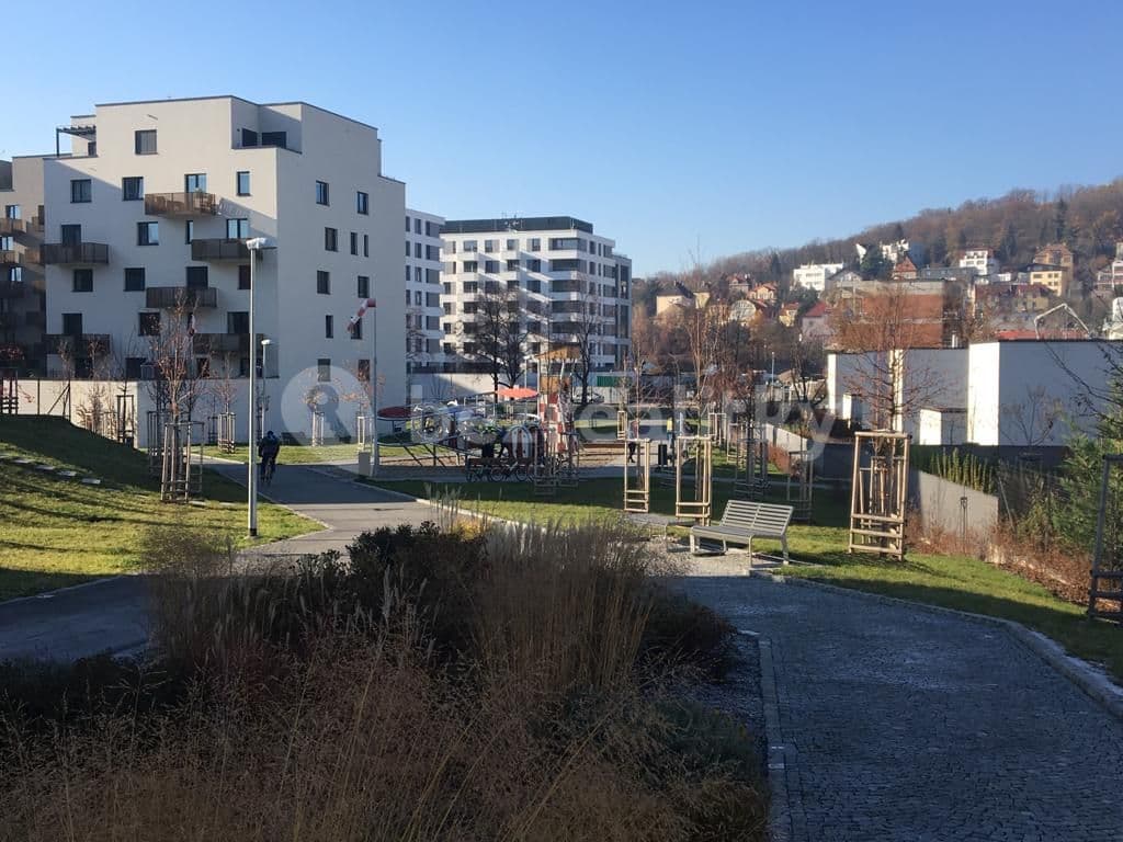 3 bedroom with open-plan kitchen flat to rent, 109 m², Walterovo náměstí, Prague, Prague 3 bedroom with open-plan kitchen flat to rent, 109 m², Walterovo náměstí, Prague, Prague