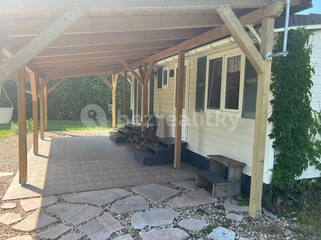 house to rent, 40 m², Nový Vestec, Středočeský Region house to rent, 40 m², Nový Vestec, Středočeský Region