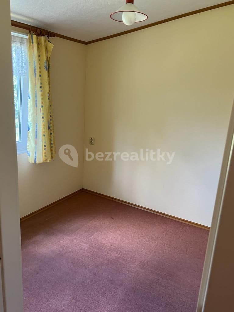 house to rent, 40 m², Nový Vestec, Středočeský Region house to rent, 40 m², Nový Vestec, Středočeský Region