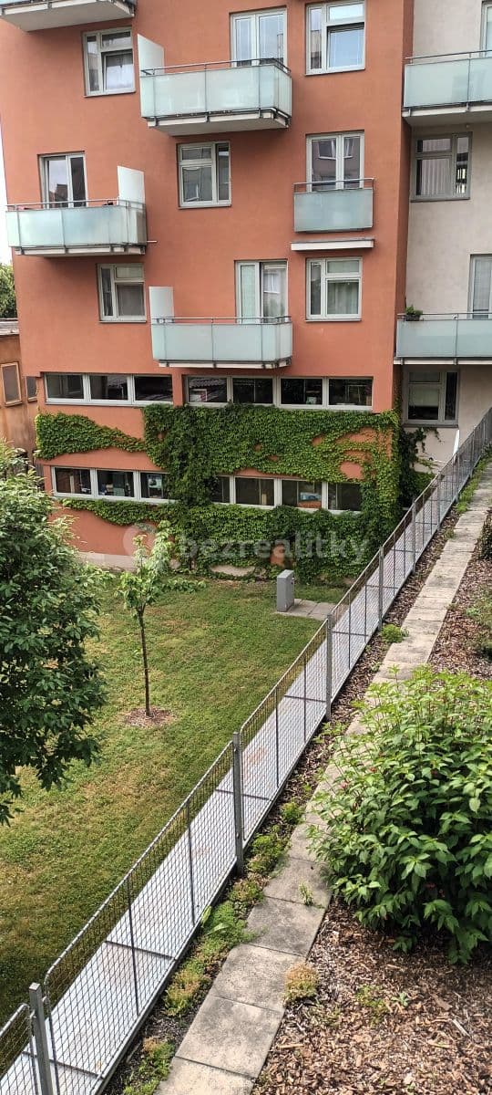 Studio flat to rent, 46 m², Novodvorská, Prague, Prague Studio flat to rent, 46 m², Novodvorská, Prague, Prague