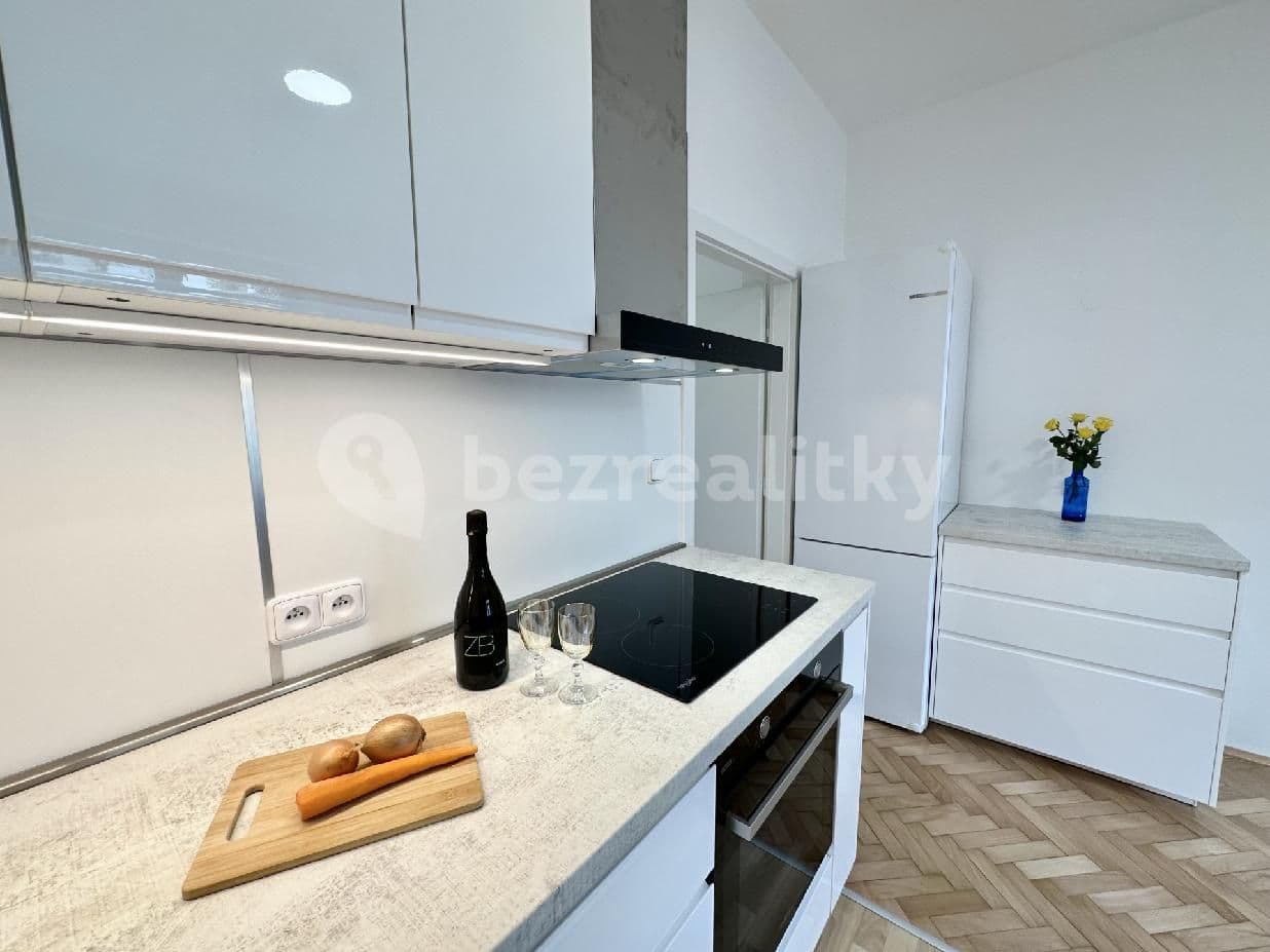 1 bedroom with open-plan kitchen flat to rent, 42 m², Na Pískách, Prague, Prague 1 bedroom with open-plan kitchen flat to rent, 42 m², Na Pískách, Prague, Prague