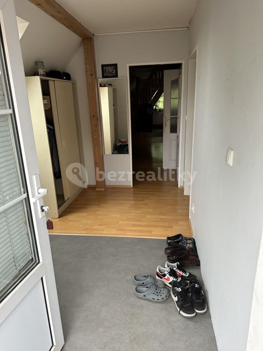 1 bedroom with open-plan kitchen flat to rent, 85 m², Okrouhlá, Liberecký Region 1 bedroom with open-plan kitchen flat to rent, 85 m², Okrouhlá, Liberecký Region