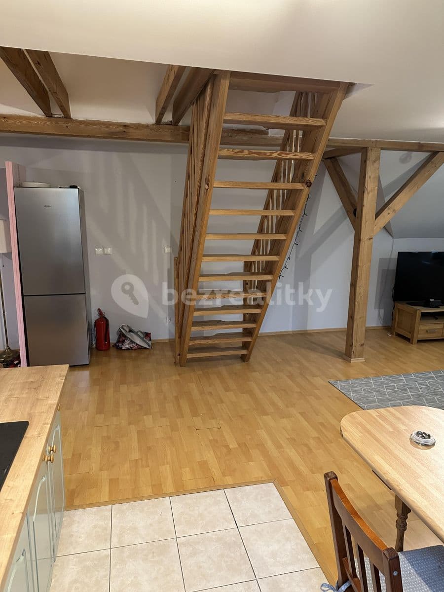 1 bedroom with open-plan kitchen flat to rent, 85 m², Okrouhlá, Liberecký Region 1 bedroom with open-plan kitchen flat to rent, 85 m², Okrouhlá, Liberecký Region