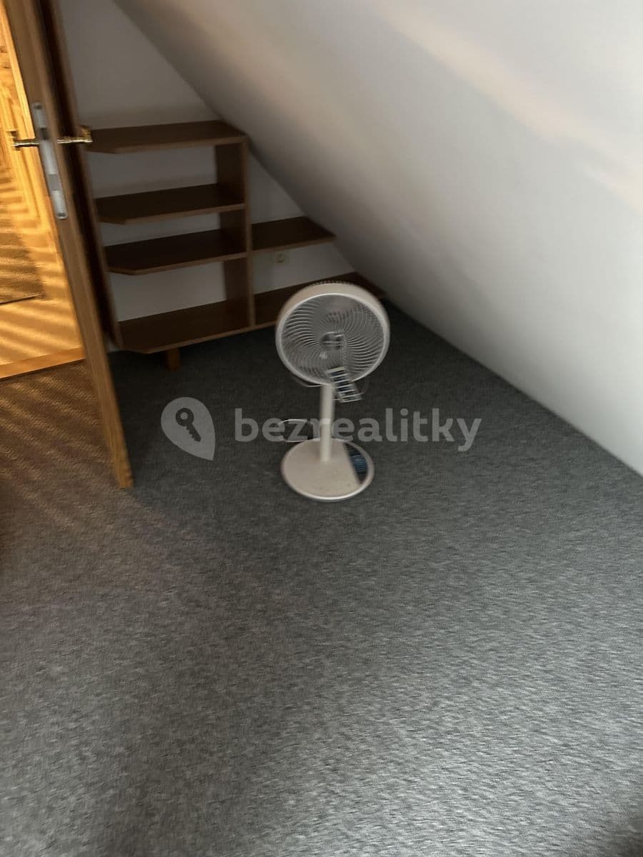 1 bedroom with open-plan kitchen flat to rent, 85 m², Okrouhlá, Liberecký Region 1 bedroom with open-plan kitchen flat to rent, 85 m², Okrouhlá, Liberecký Region