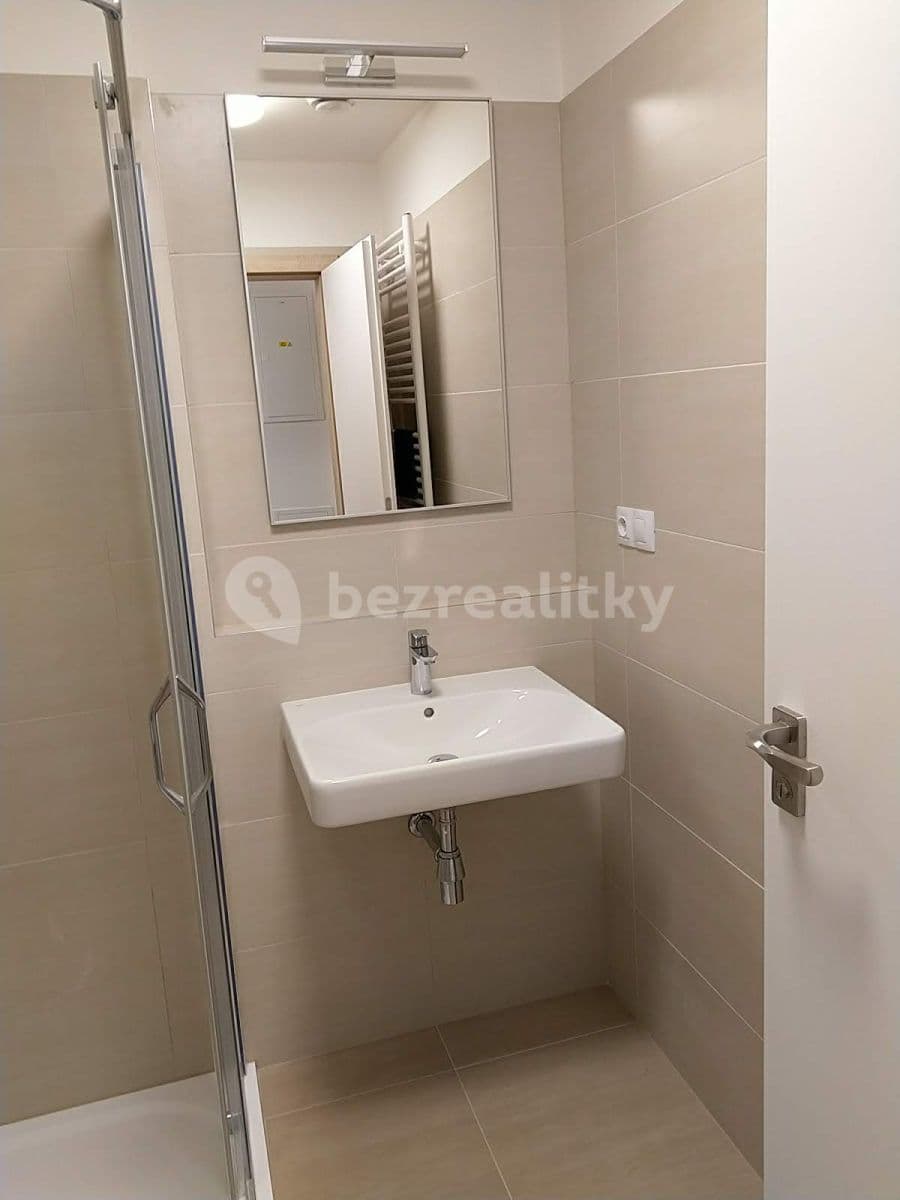 Studio flat to rent, 32 m², Poříčí, Brno, Jihomoravský Region Studio flat to rent, 32 m², Poříčí, Brno, Jihomoravský Region